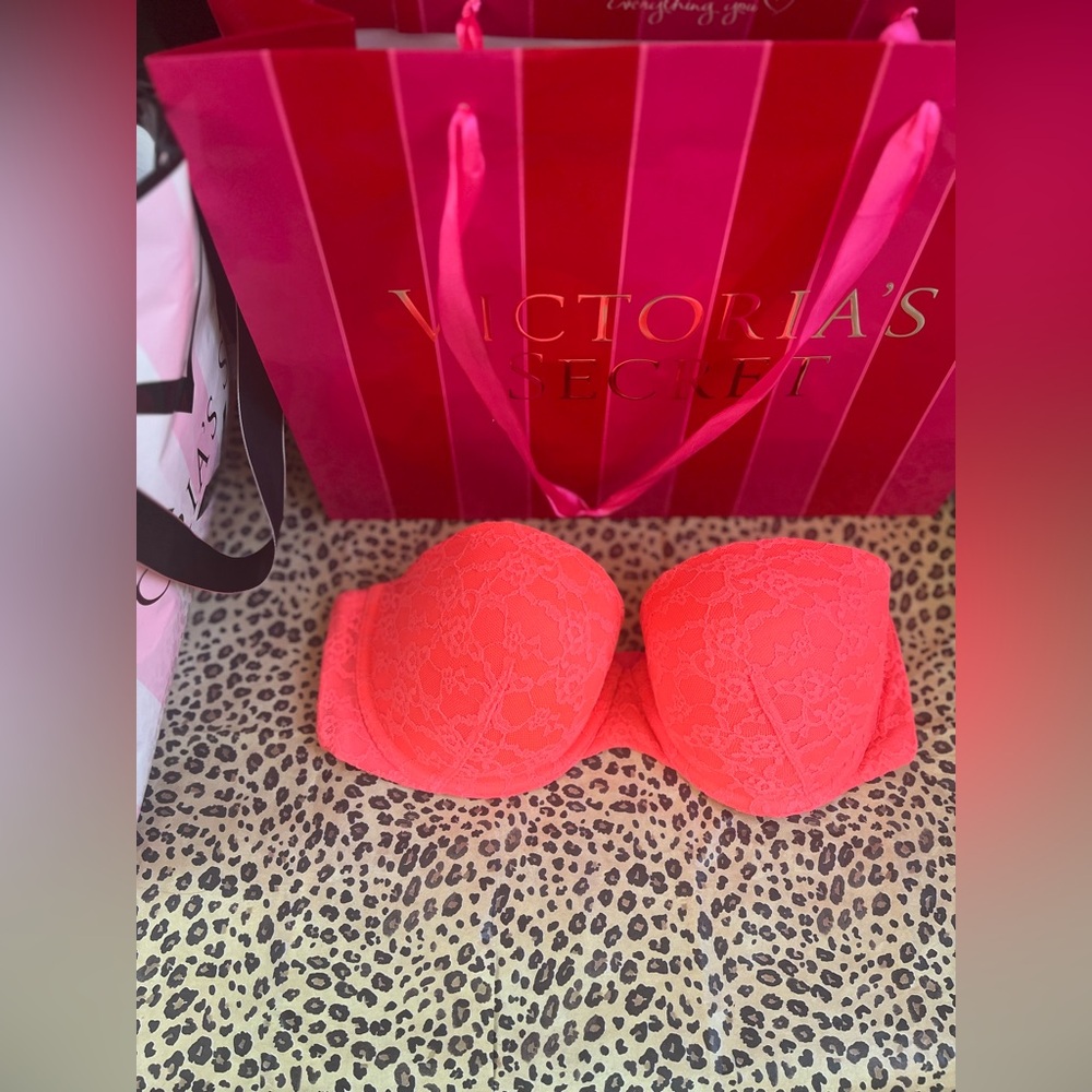 Victorias Secret Strapless Bra